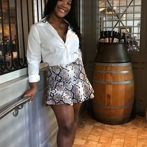 Meet your Posher, Dominique